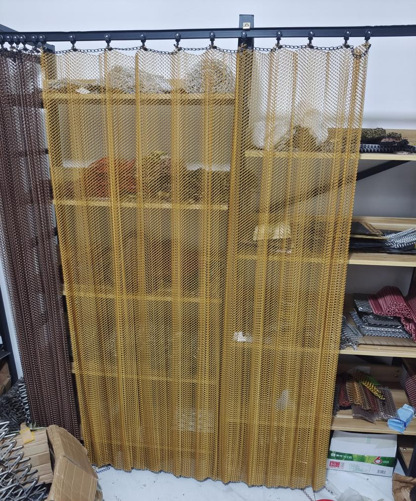 Decoration  partition  of Aluminum alloy chain metal mesh curtain  (5)