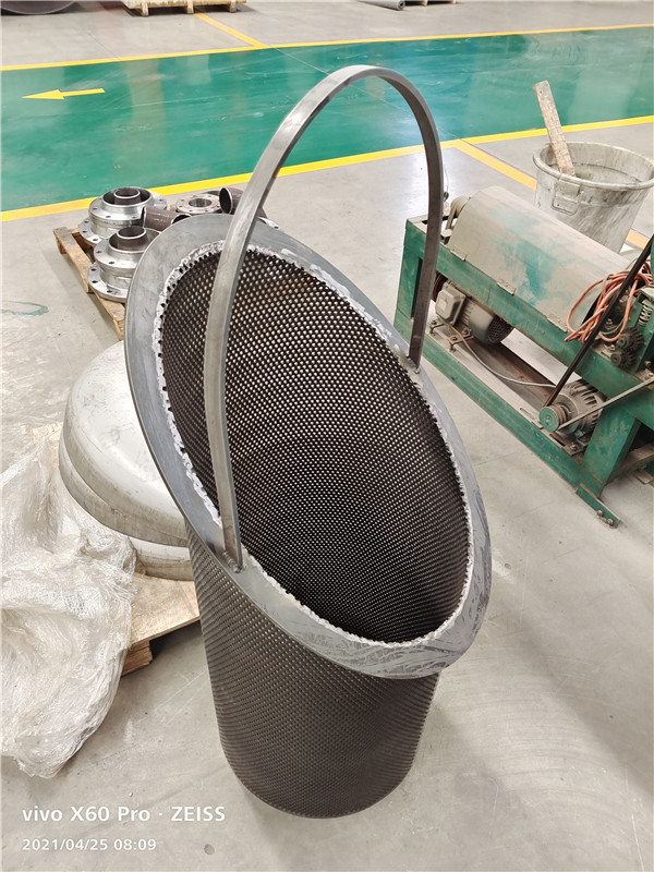 Industrial Liquid Filteration of 304 316 Stainless Steel Basket Filter Element 05