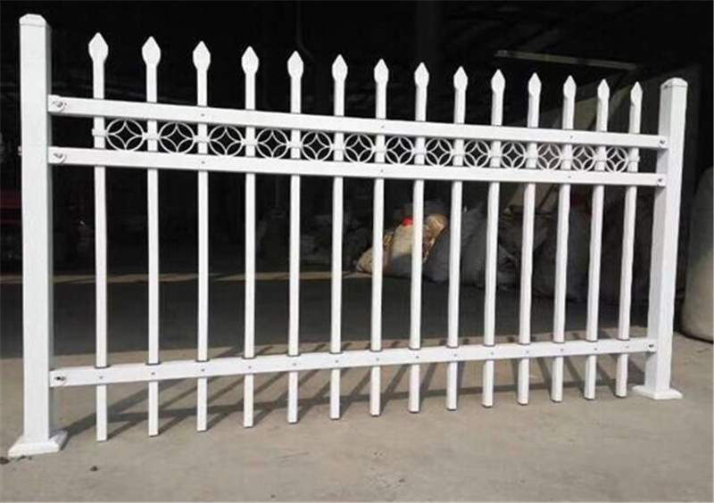 Courtyard villa wall safety protection iron fence04